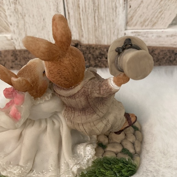 Dakin Susan Wheeler Holly Pond Hill Just Married Bunny Figurine - Picture 9 of 14